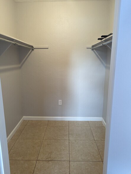 Master walk in closet - 3124 US HWY 441 SE
