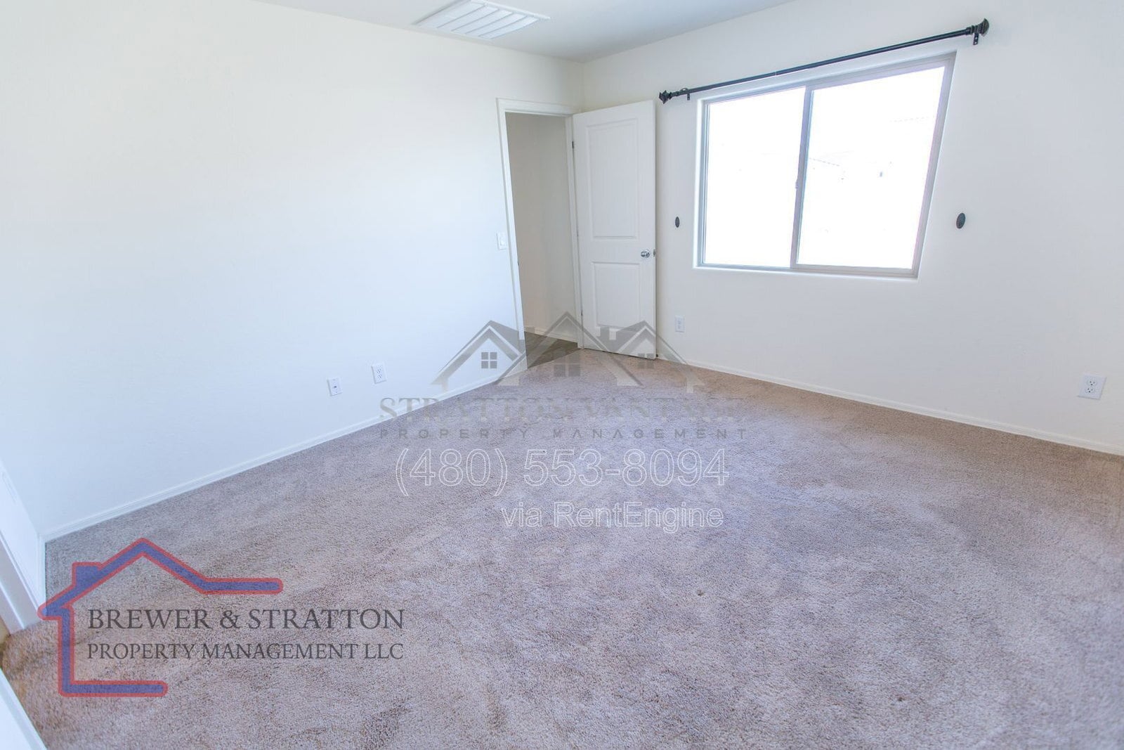 Building Photo - 4020 N Ghost Holw Ave