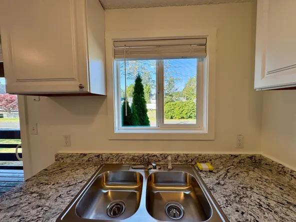 Building Photo - 1208 34 St