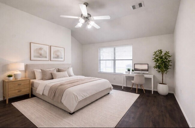 Building Photo - 24810 Lazy Tee Ln