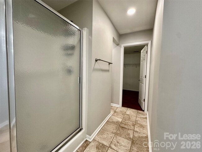 Building Photo - 5307 Bentgrass Run Dr