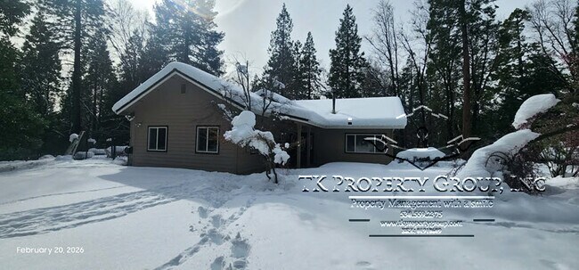 Building Photo - 18449 Shasta Dam Way