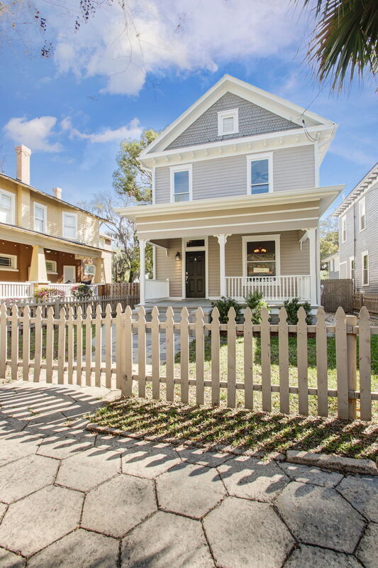 Building Photo - 1721 N Liberty St