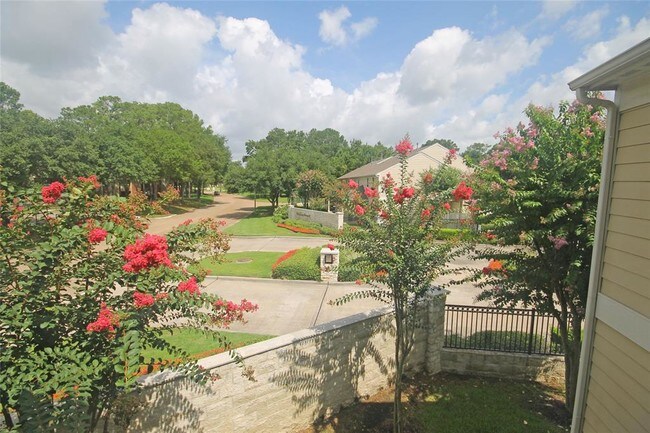 Building Photo - 13600 Breton Ridge St