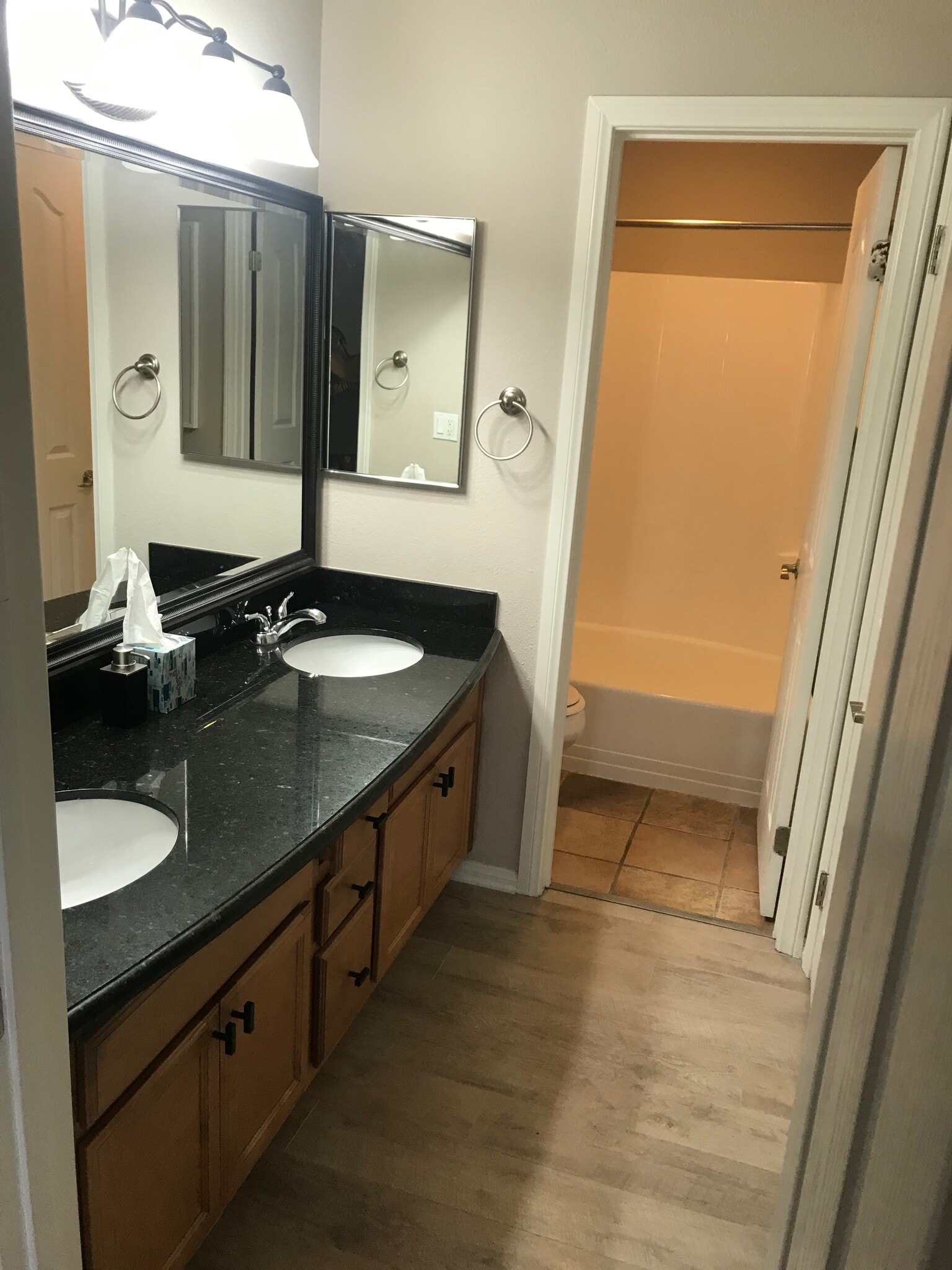 Vanity and bathroom - 3030 Suncrest Dr unit 402