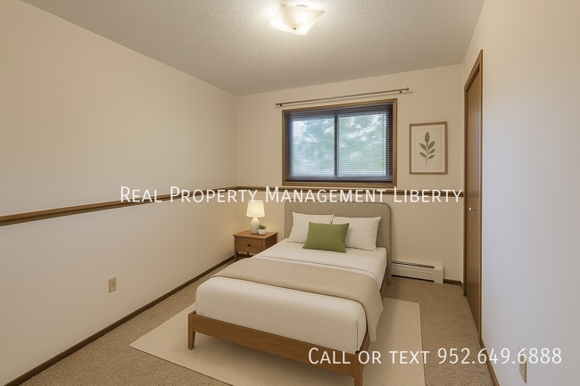 Building Photo - 15229 Bludorn Circle-