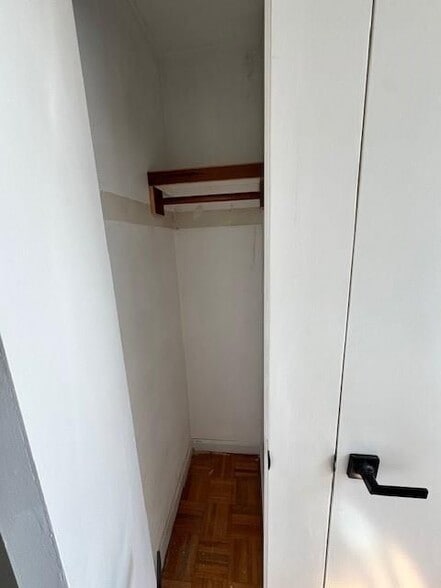 Building Photo - 40 Bourne St