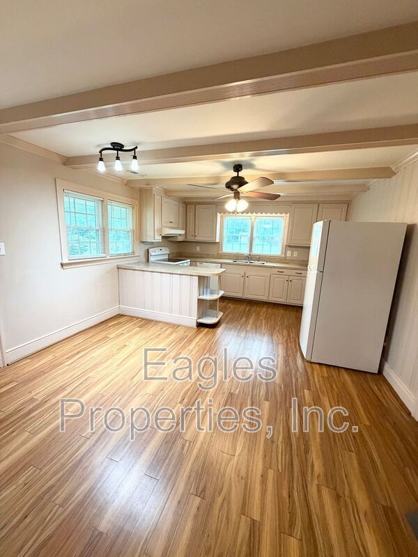 Building Photo - 1509 NC-91