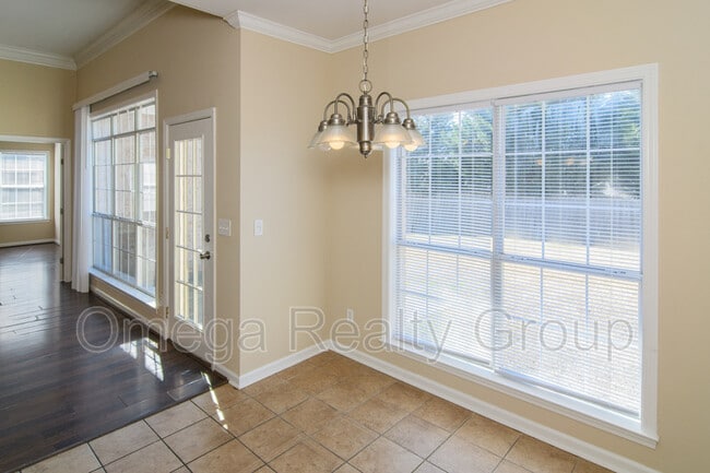 Building Photo - 503 Enclave Cir