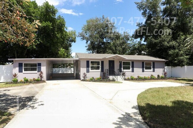 Building Photo - 135 W Chesley Ave