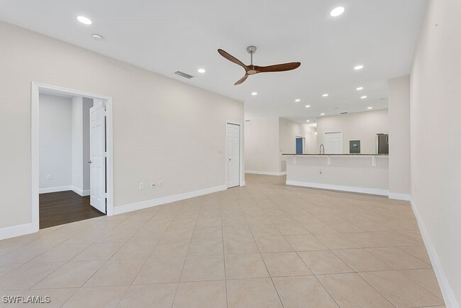 Building Photo - 10041 Heather Ln
