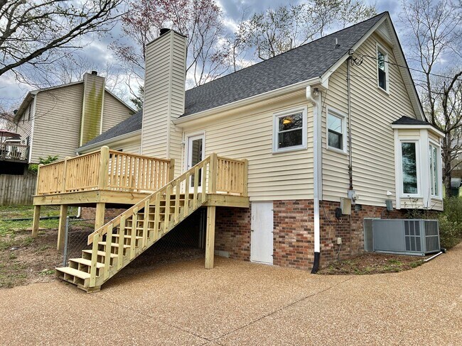 Building Photo - 1405 Brenner Ct
