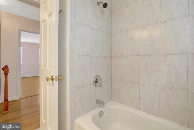 Building Photo - 4326 36th St S