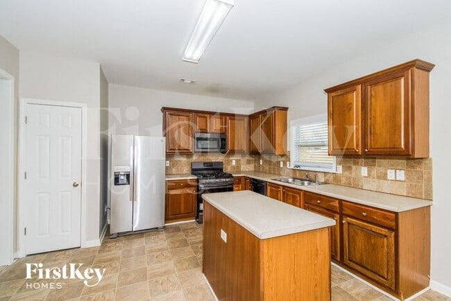 Building Photo - 7302 Basalt Dr