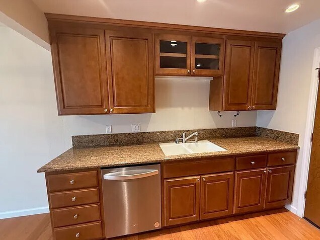 Building Photo - 112 Vineyard Ct
