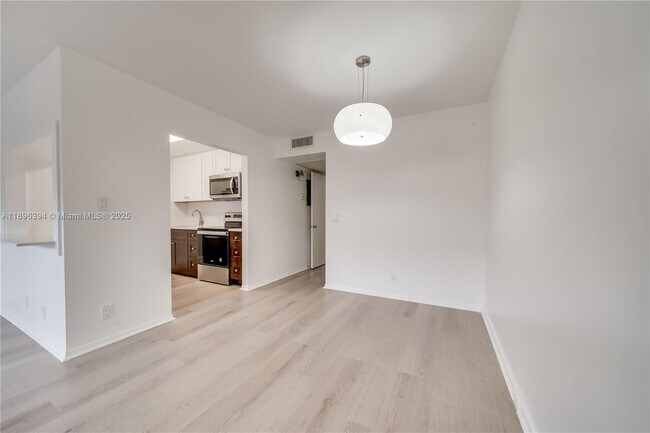 Building Photo - 101 SW 132nd Way