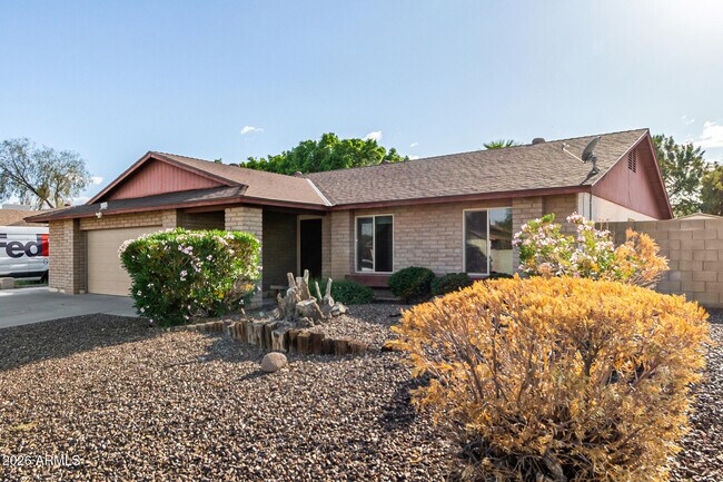 Building Photo - 16638 N 46th Ln