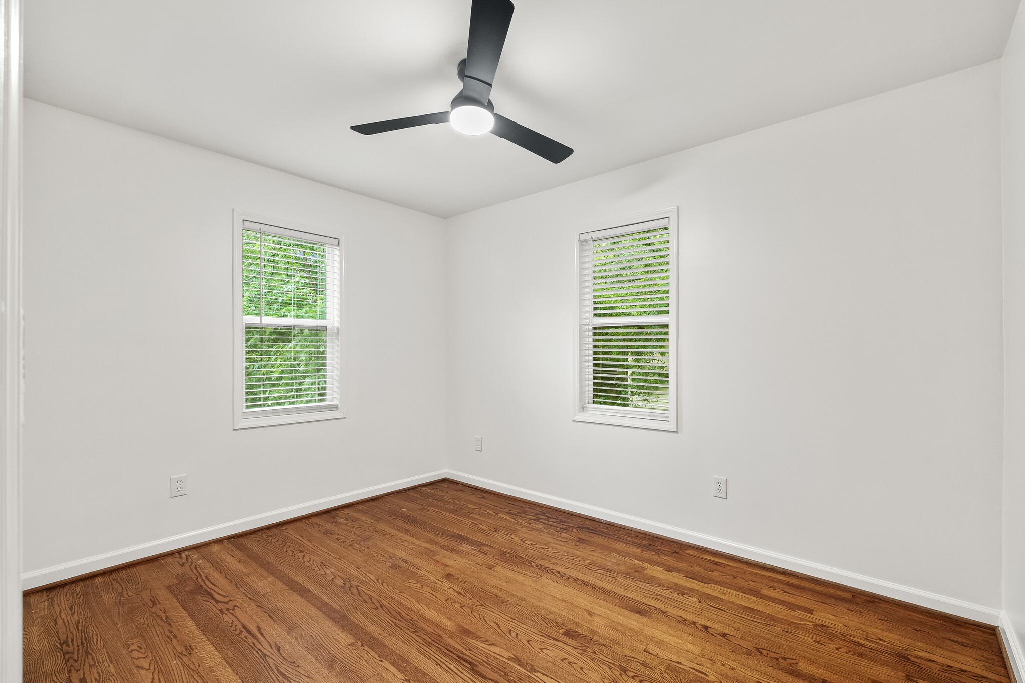 Building Photo - 1425 Stainback Ave