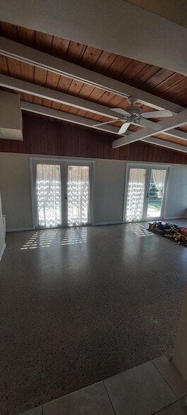 Florida Room - 228 Beverly Dr