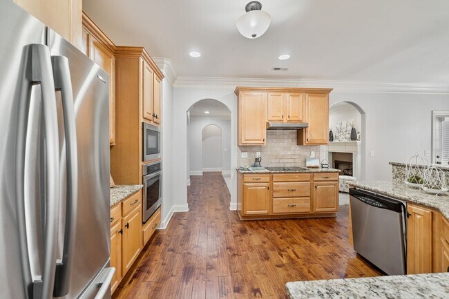 Building Photo - 201 Mantle Dr NW