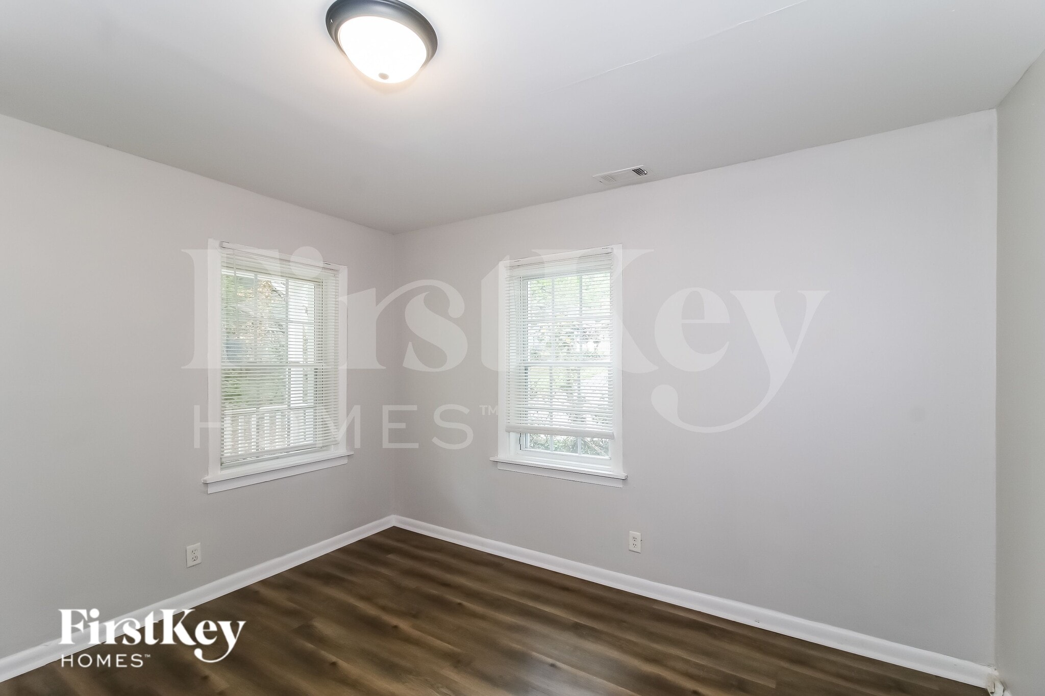 Building Photo - 1698 Sandtown Rd SW