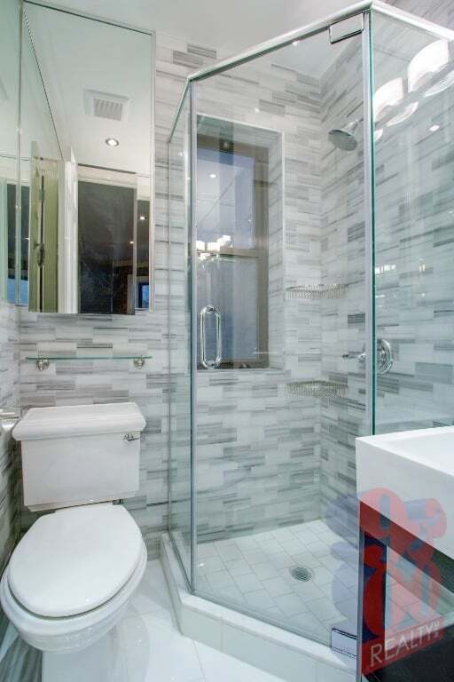 Building Photo - 60 Avenue B