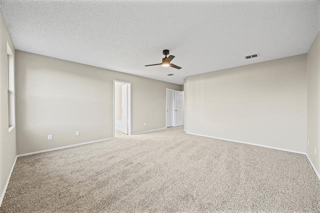 Building Photo - 8409 Redheart St