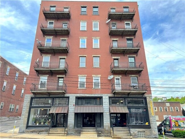 Building Photo - 103 E Pittsburgh St
