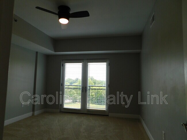 Building Photo - 1315 East Blvd