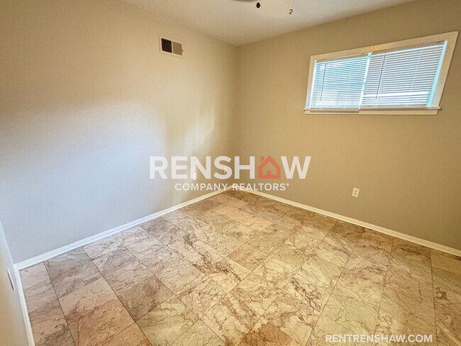 Building Photo - 1053 Treadwell St