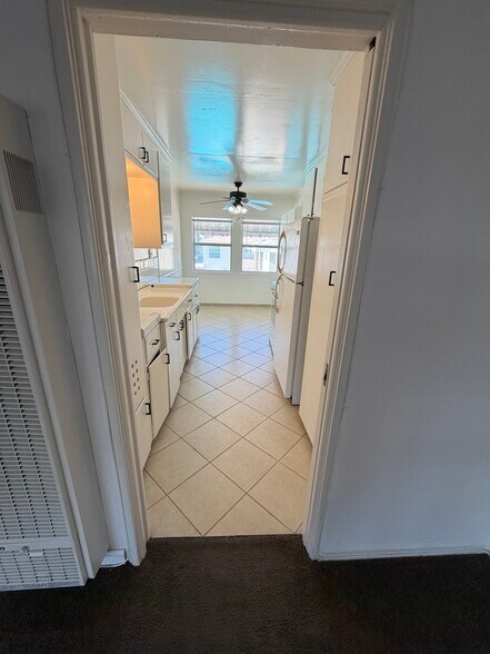 Building Photo - 918 N Market St