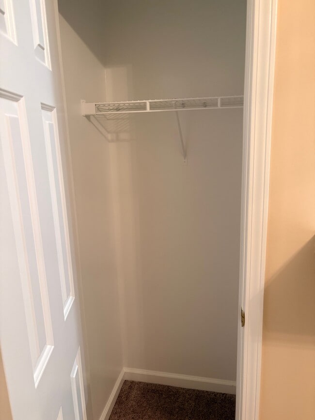 Building Photo - 10756 Central Ave