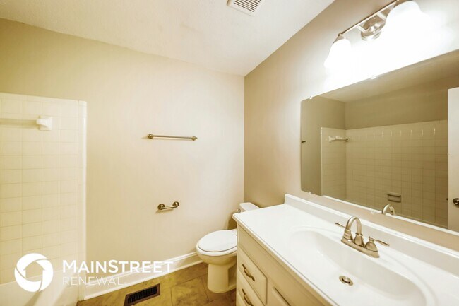 Building Photo - 5796 Dug Hollow Rd