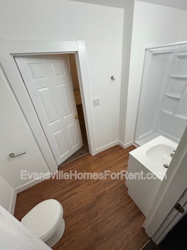 Building Photo - 404 E Virginia St