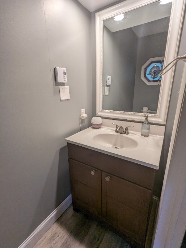 Building Photo - 2224 White Tail Ct