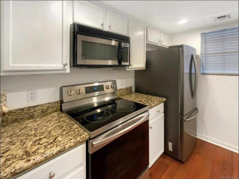 Building Photo - 12059 Alta Carmel Ct