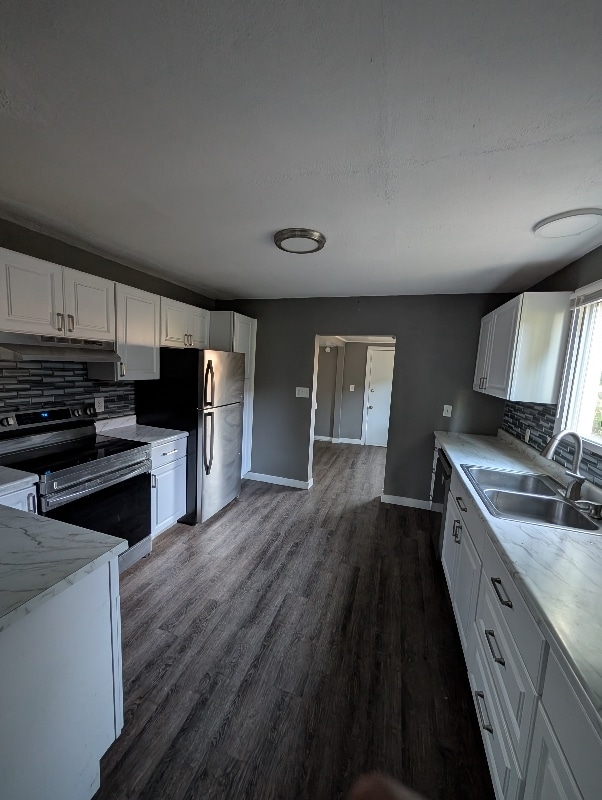 Building Photo - 354 SW 10th St