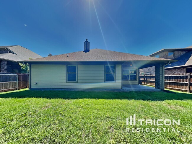 Building Photo - 7432 Durness Dr