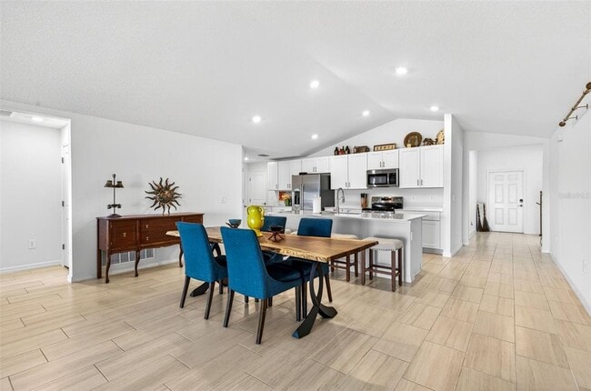 Building Photo - 15217 Zircon Red Dr