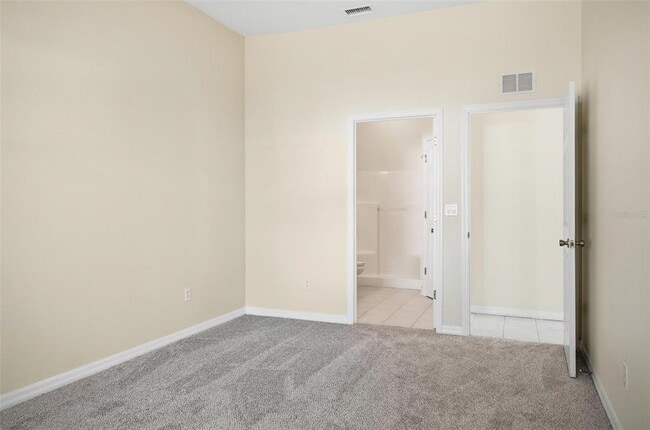 Building Photo - 166 Plainview Dr