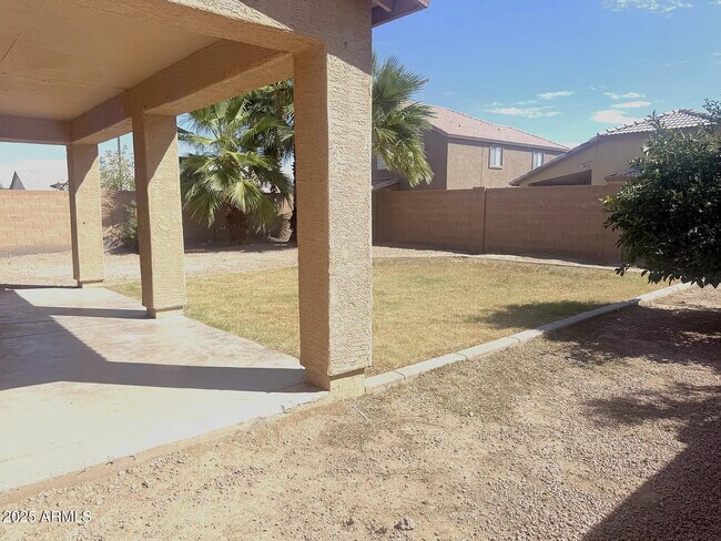 Building Photo - 3545 E Crescent Way