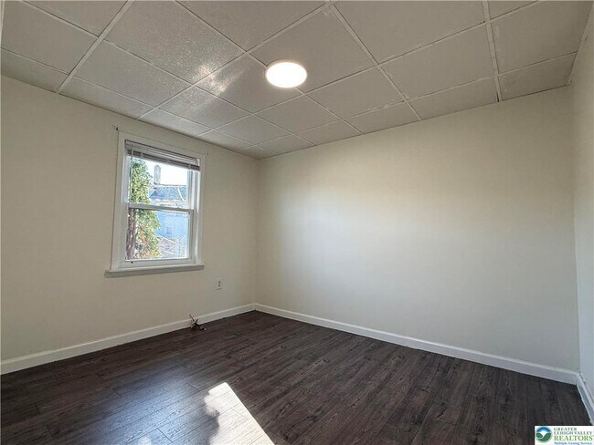 Building Photo - 1177 Arcadia St