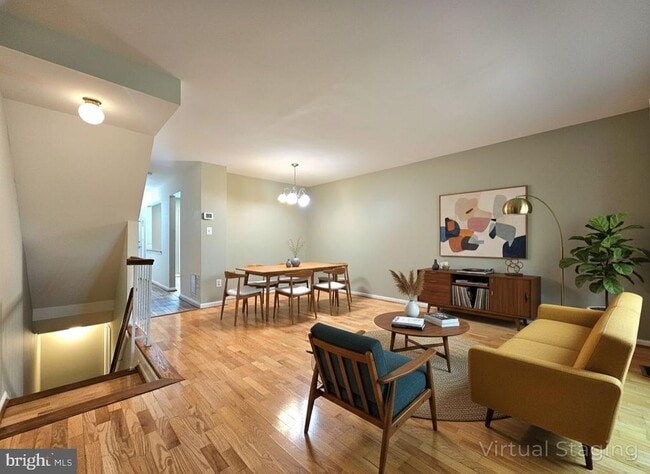 Building Photo - 7664 Northern Oaks Ct