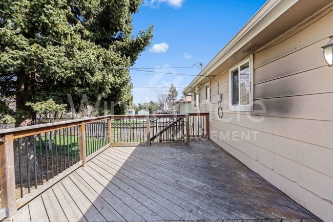 Building Photo - Charming 4-Bedroom Home – Where Comfort Meets Style