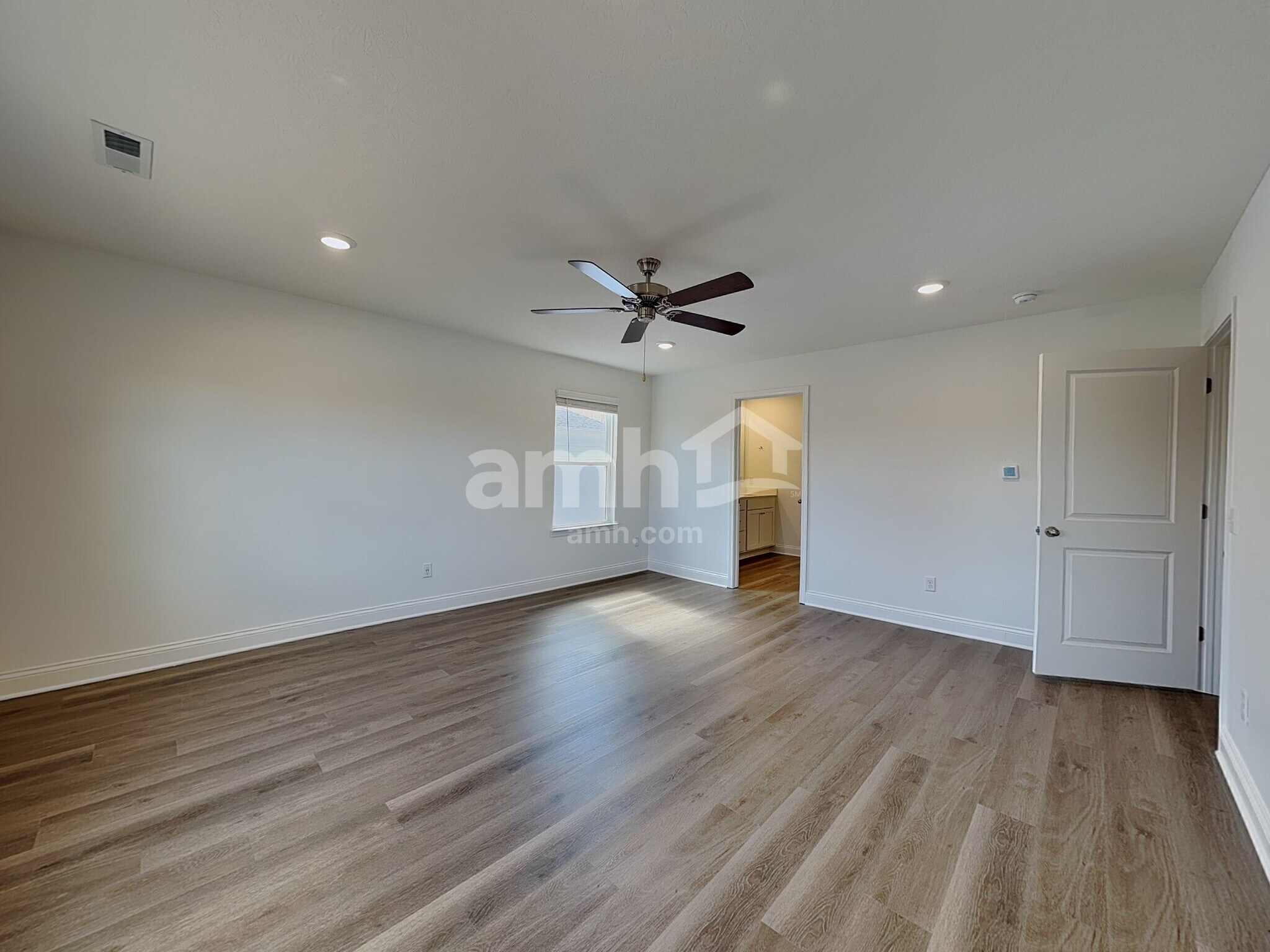 Building Photo - 1088 Broyles Xing