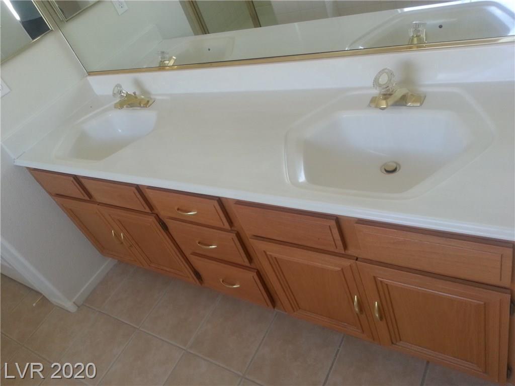 Bathroom1 - 3171 Castle Canyon Ave