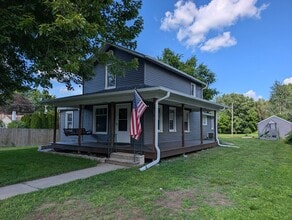 Building Photo - 2 Bedroom home available in Cherry Valley