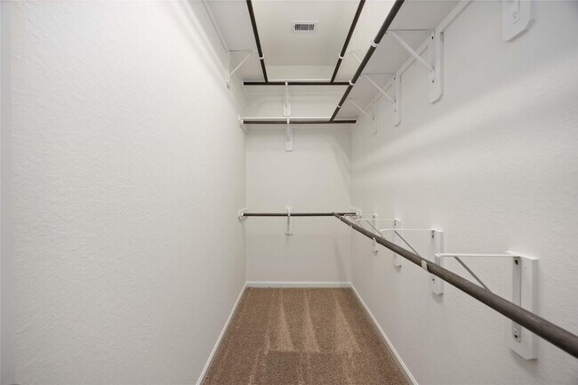 Building Photo - 4012 Centre Valley Ln