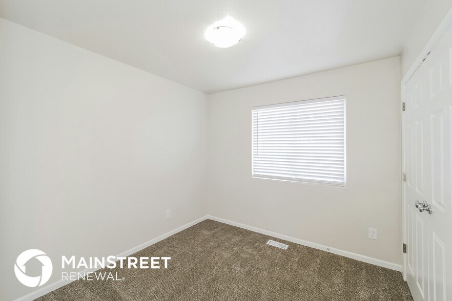 Building Photo - 9103 NE 116th Pl