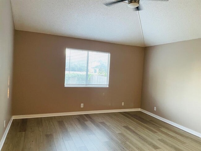 Building Photo - 16837 Bailey Jean Dr